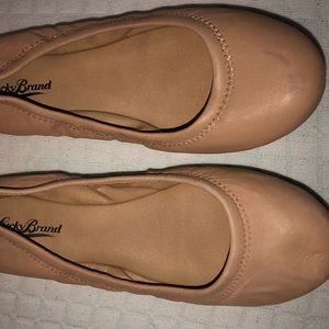 Lucky Brand Tan Flats